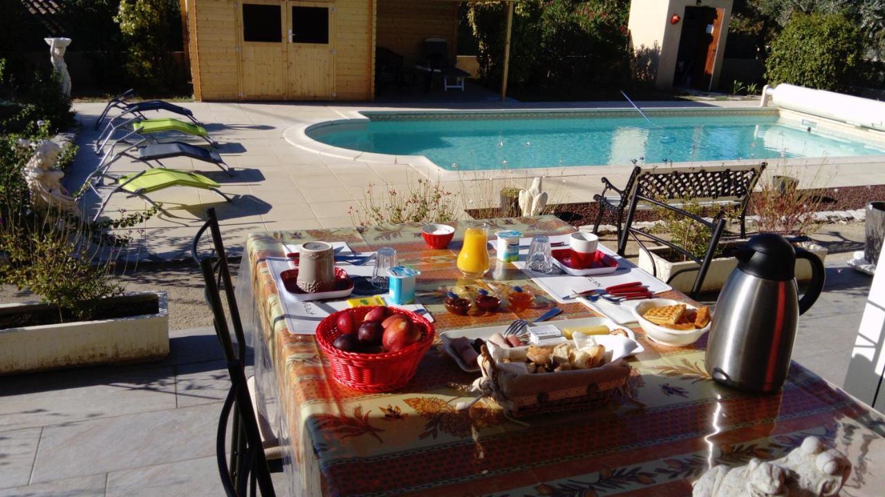 L'Oustau Bonur Bed and Breakfast Bourg-Saint-Andéol Εξωτερικό φωτογραφία